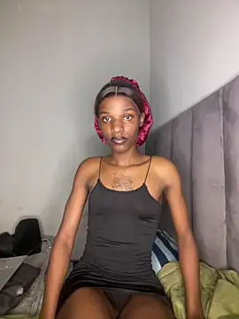 Trans fairy online show from April 2026 10:59:02 PM