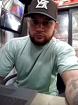 Catire10  online show from October 2025 01:43:01 PM