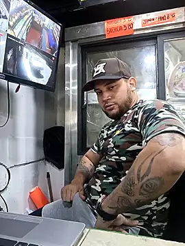 Catire10  online show from November 2025 02:17:02 PM