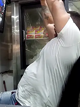 Catire10  online show from October 2025 03:20:01 PM