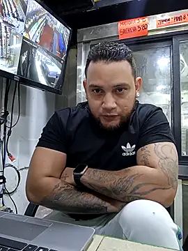 Catire10  online show from November 2025 02:38:01 PM