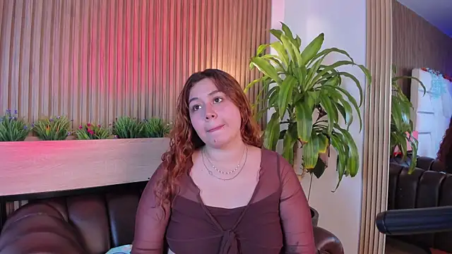 Snapshot of AdelaTaylor chatting on September 2025 07:42:02 PM AdelaTaylor online show from September 2025 07:42:02 PM