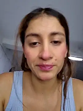 aytanna torrez online show from September 2025 06:36:01 PM