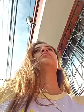 aytanna torrez online show from October 2025 12:59:01 PM
