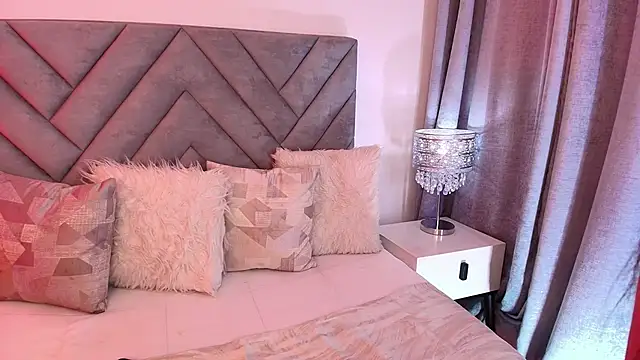 sara owens7 online show from March 2026 01:26:02 AM