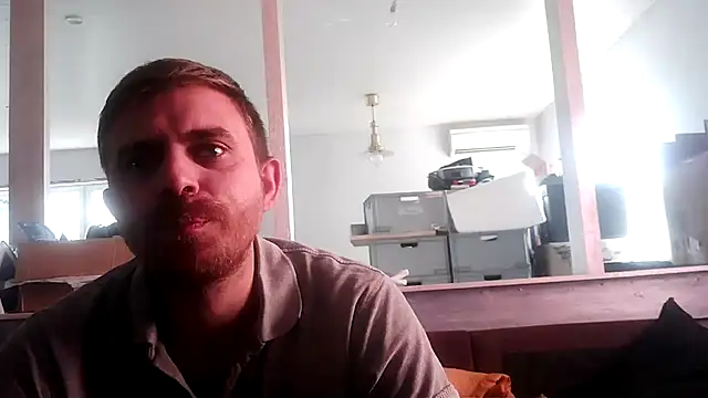 Snapshot of Bikerhot883hd chatting on October 2025 09:32:01 AM Bikerhot883hd online show from October 2025 09:32:01 AM