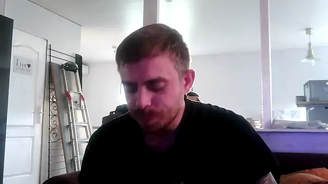 Snapshot of Bikerhot883hd chatting on October 2025 03:24:02 PM Bikerhot883hd online show from October 2025 03:24:02 PM