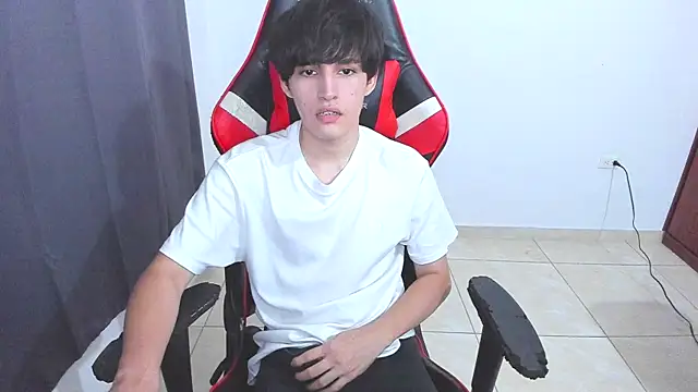 Snapshot of eren_188 chatting on October 2025 03:21:02 AM eren 188 online show from October 2025 03:21:02 AM