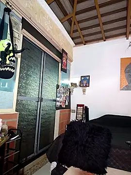 Snapshot of Katya_Bridge2 chatting on October 2025 09:15:02 PM Katya Bridge2 online show from October 2025 09:15:02 PM