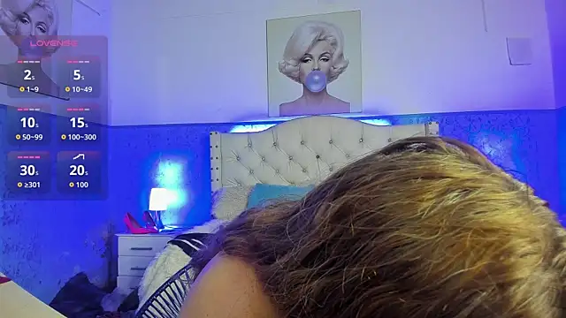 Snapshot of aliceemature4u chatting on November 2025 12:47:02 AM aliceemature4u online show from November 2025 12:47:02 AM