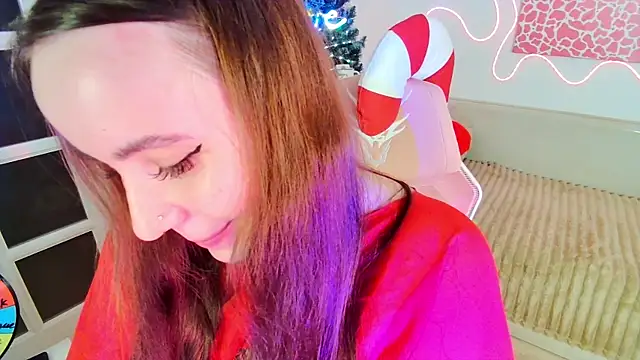 Snapshot of Margott_Joy chatting on December 2025 07:26:01 PM Margott Joy online show from December 2025 07:26:01 PM