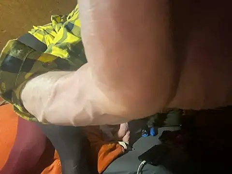 Salon1986 online show from February 2026 08:42:01 PM