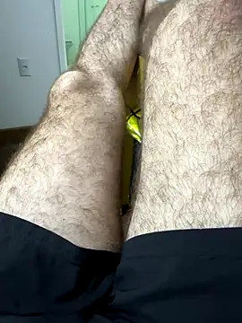 Snapshot of XUCRUTES42 chatting on October 2025 05:42:02 PM XUCRUTES42 online show from October 2025 05:42:02 PM