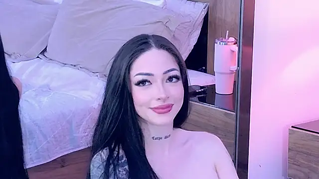 AlessandraLovi online show from May 2026 07:36:02 AM