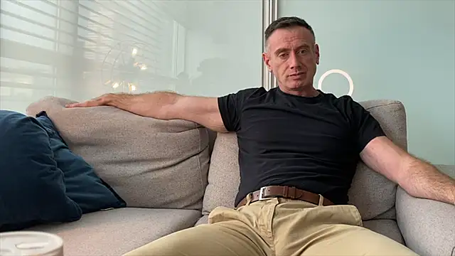 TheDonnyBasilisk online show from November 2025 09:59:02 PM