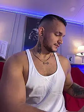 Marco Vega online show from November 2025 08:20:02 PM