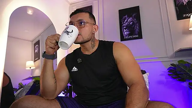 Marco Vega online show from June 2026 02:06:01 AM