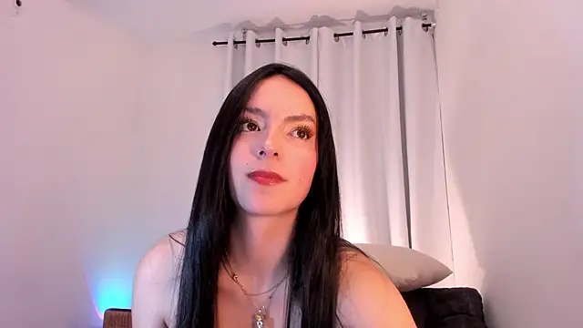 Snapshot of sarah_saenz_ chatting on April 2026 08:28:02 AM sarah saenz online show from April 2026 08:28:02 AM