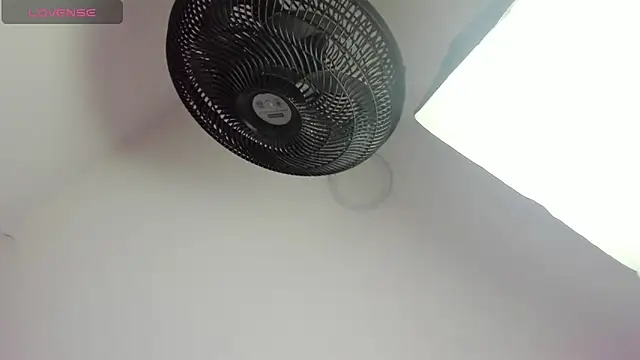 sweet  vanessa1 online show from October 2025 03:27:02 AM