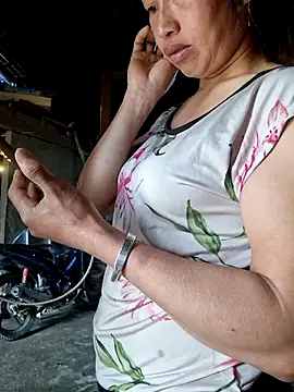 ngocngoc cute online show from April 2026 11:44:01 PM