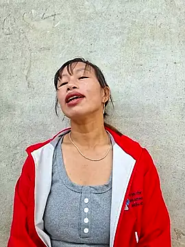 ngocngoc cute online show from October 2025 01:40:01 AM