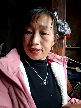 ngocngoc cute online show from October 2025 01:49:01 AM