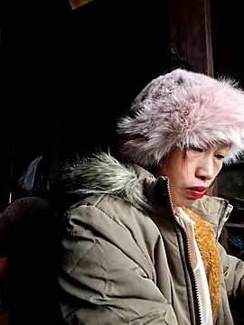 ngocngoc cute online show from November 2025 12:58:02 AM