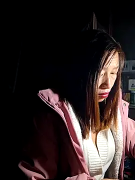 ngocngoc cute online show from December 2025 12:15:02 PM