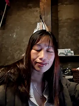 ngocngoc cute online show from November 2025 02:31:02 PM