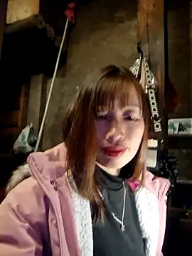 ngocngoc cute online show from November 2025 12:49:02 PM