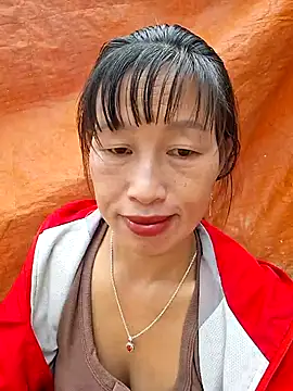 ngocngoc cute online show from October 2025 01:04:01 AM