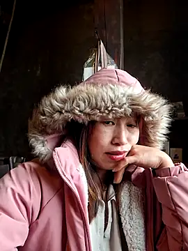 ngocngoc cute online show from December 2025 03:49:02 AM