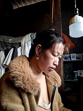 ngocngoc cute online show from March 2026 12:11:01 AM