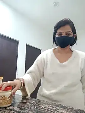 soni yhakur online show from February 2026 02:33:02 AM