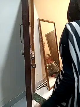 soni yhakur online show from February 2026 06:00:01 AM