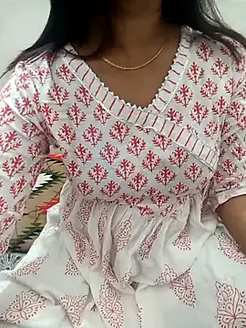 soni yhakur online show from April 2026 11:49:02 AM