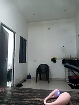 Snapshot of soni_yhakur chatting on April 2026 01:07:02 AM soni yhakur online show from April 2026 01:07:02 AM
