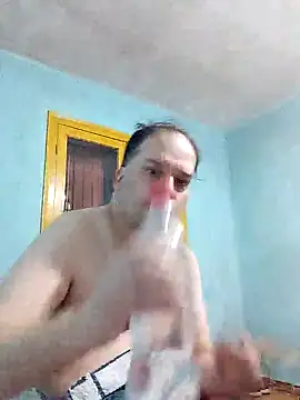 Snapshot of BigBrother-uy chatting on September 2025 10:38:01 PM BigBrother-uy online show from September 2025 10:38:01 PM