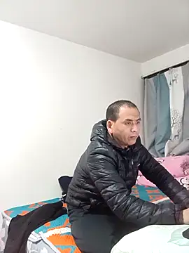 CWQ123 online show from December 2025 01:43:02 PM