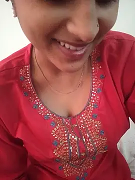 Neha Tyagi online show from October 2025 05:15:02 AM