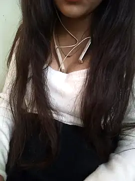 Neha Tyagi online show from November 2025 08:58:02 AM