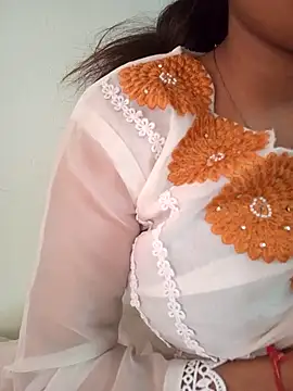 Neha Tyagi online show from November 2025 05:23:01 AM