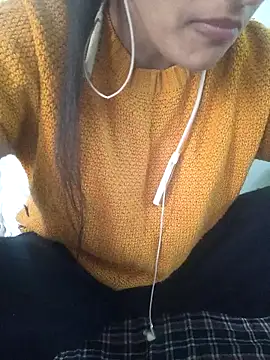 Neha Tyagi online show from December 2025 05:08:01 AM