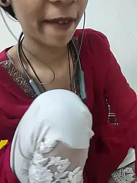 Anjana Lovely online show from October 2025 07:32:02 AM