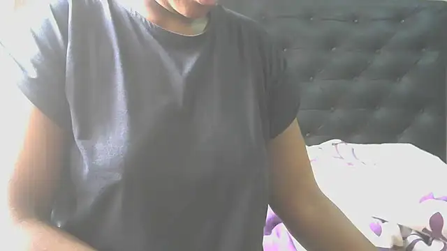 Snapshot of YummySyriaxoxo chatting on February 2026 06:24:02 AM YummySyriaxoxo online show from February 2026 06:24:02 AM