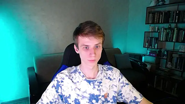 yes cute boy  online show from March 2026 05:52:02 PM