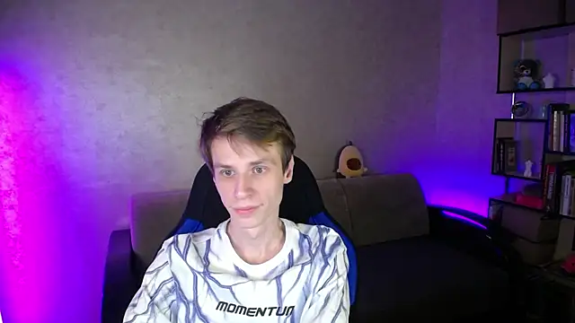 yes cute boy  online show from October 2025 11:27:01 PM