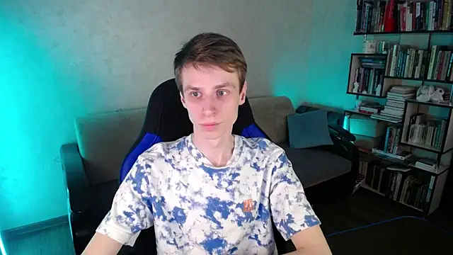 yes cute boy  online show from February 2026 12:07:01 PM