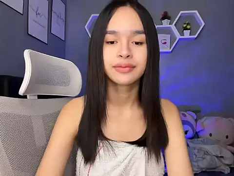 lelasohna online show from November 2025 01:33:02 PM