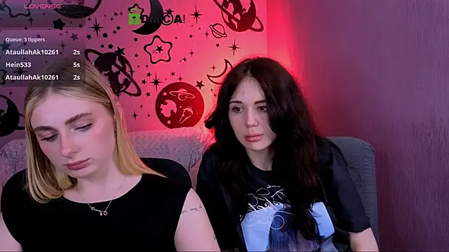 riley sanders online show from June 2026 09:14:02 PM